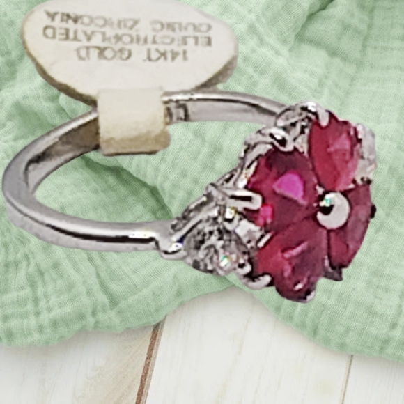 👣4/$20. 14KT Gold Electroaplatedr w/Red & Clear Cubic Zirconia - Picture 3 of 8